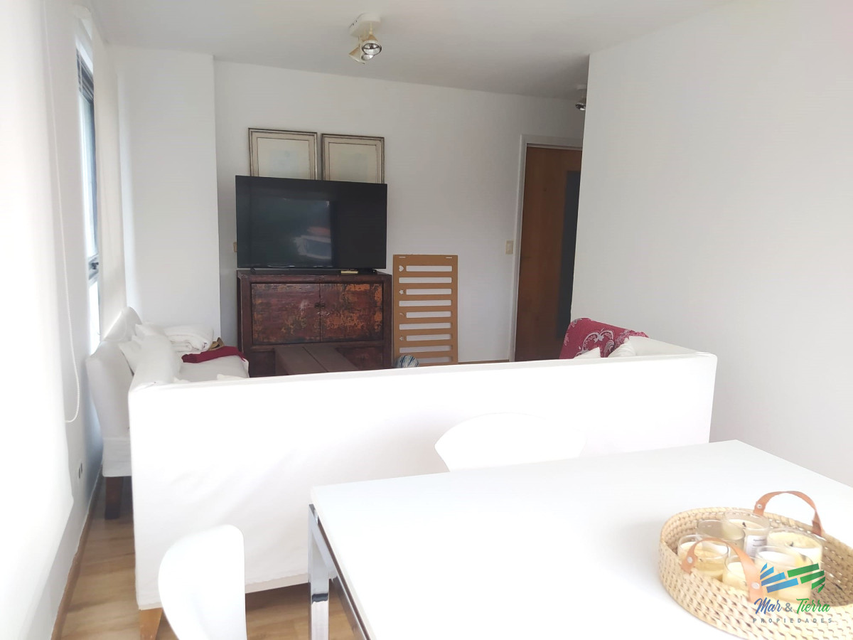 Apartamento ID.5594 - En Venta Apartamento 3 Dormitorios playa Brava, Rincón del Indio, Punta del Este,