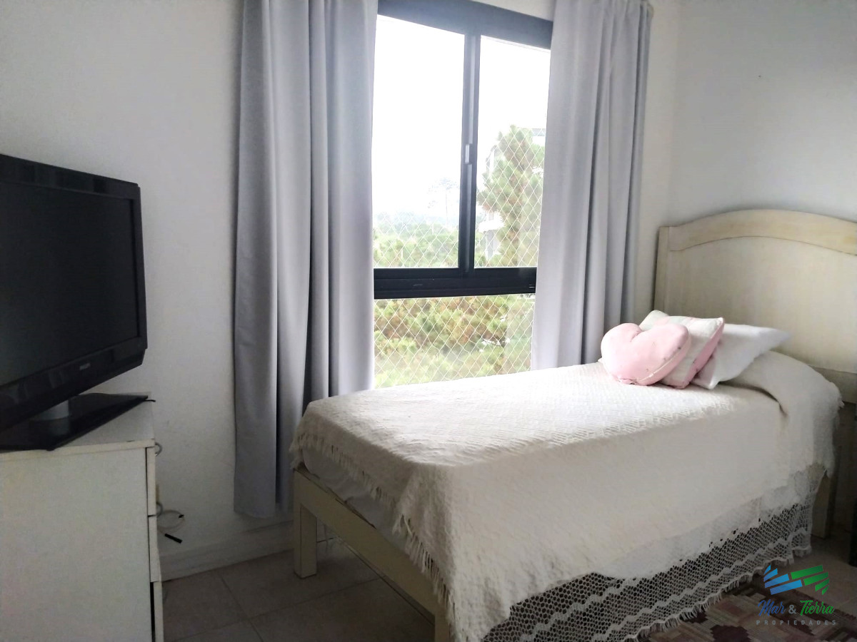 Apartamento ID.5594 - En Venta Apartamento 3 Dormitorios playa Brava, Rincón del Indio, Punta del Este,