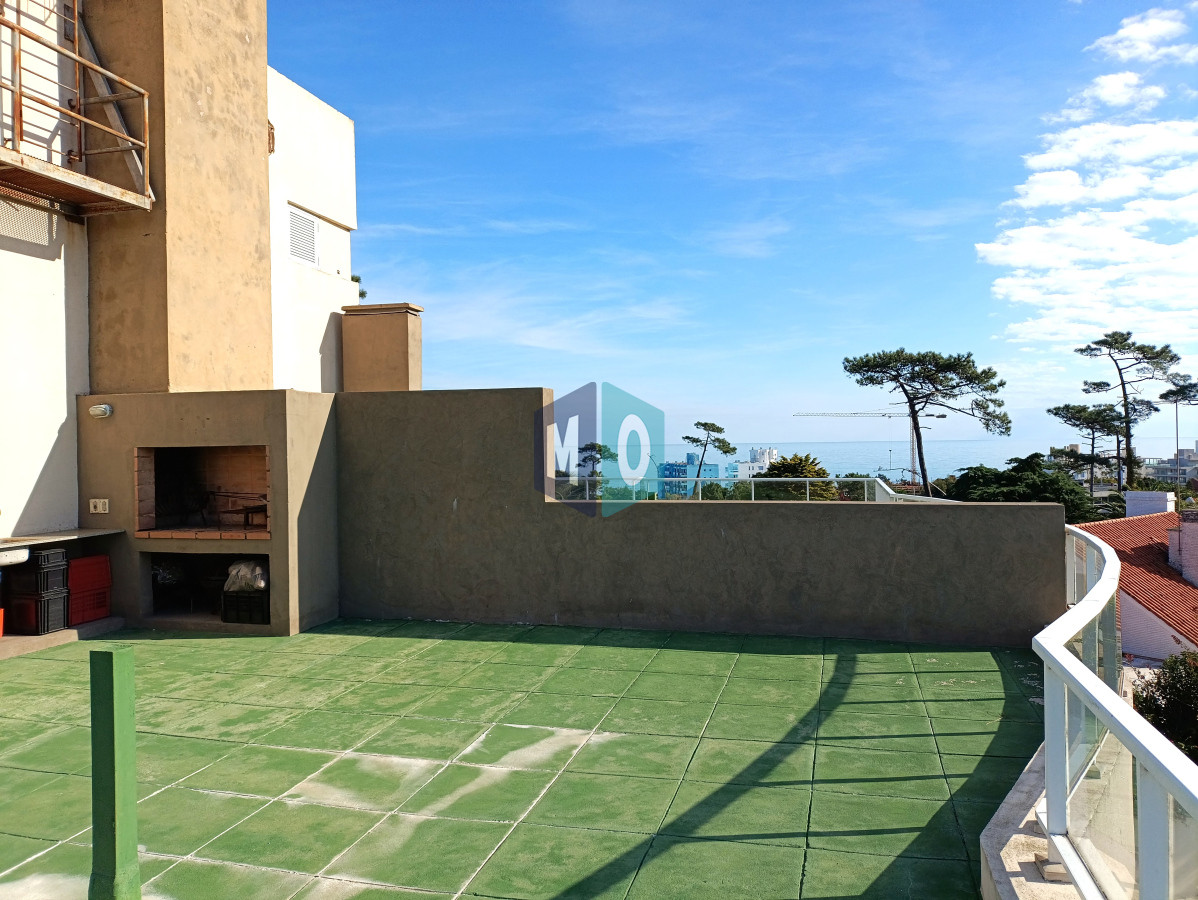 Apartamento ID.1108 - Venta apartamento 1 dormitorio con piscina terraza  parrillero garage