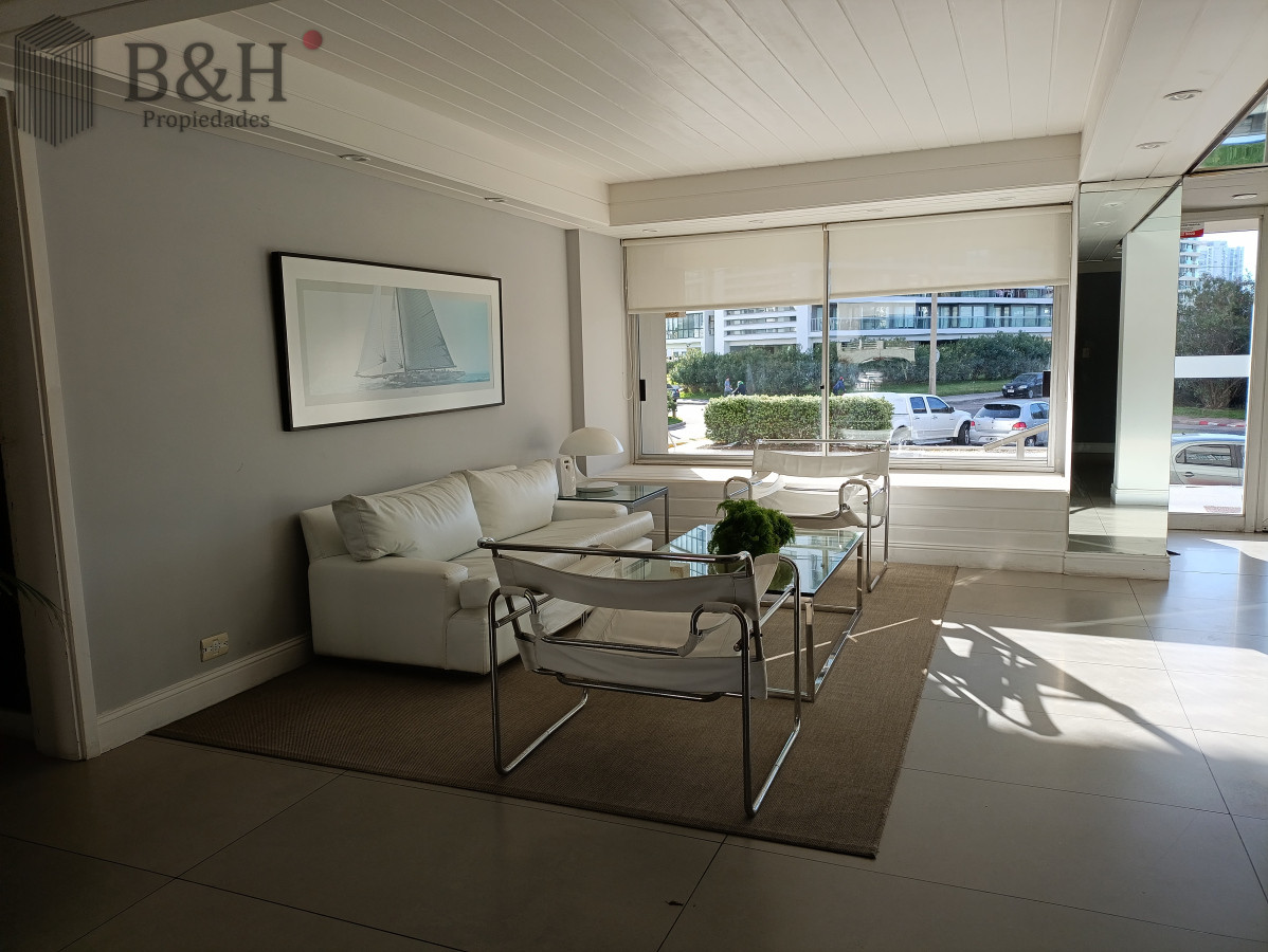 Apartamento ID.4857 - Venta apartamento 1 dormitorio con servicios playa brava