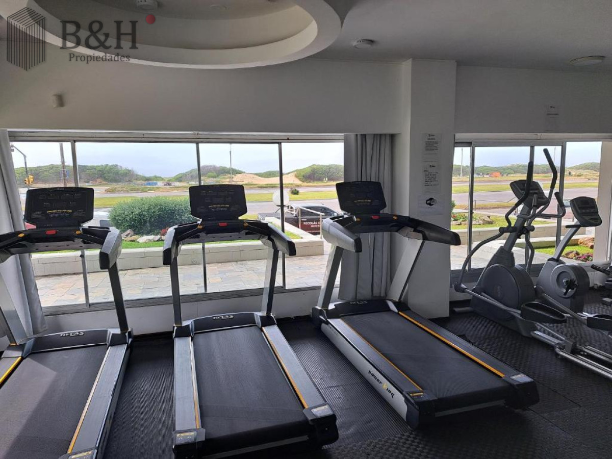 Apartamento ID.4857 - Venta apartamento 1 dormitorio con servicios playa brava