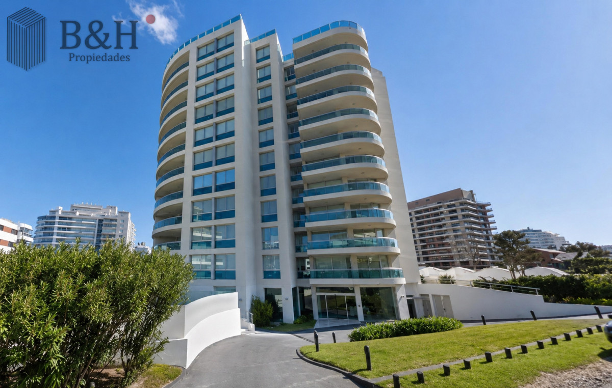 Apartamento ID.5236 - Venta Apartamento 3 Dormitorios mas dependencia playa Brava