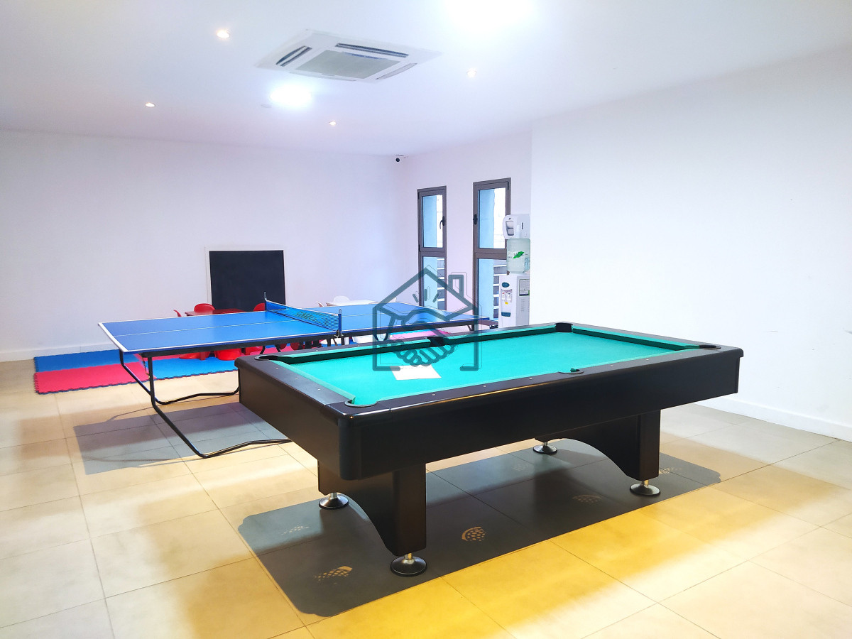 Apartamento ID.1555/Venta-1-dormitorio-con-piscina-amplia-terraza-con-parrillero-Edificio-Unique - Venta 1 dormitorio con piscina amplia terraza con parrillero Edificio Unique