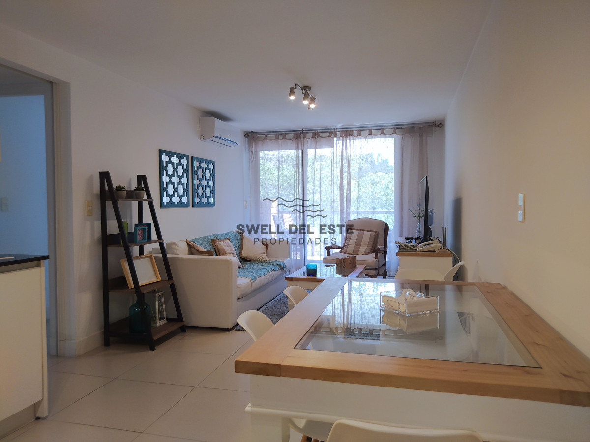 Apartamento ID.118 - Venta Apartamento 2 Dormitorios garaje y servicios Edificio Unique