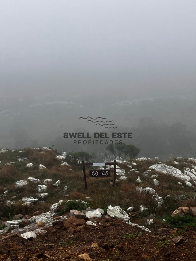 Chacra ID.247 - VENTA CHACRA 5 HAS SIERRAS CARAPE CON ARROYO