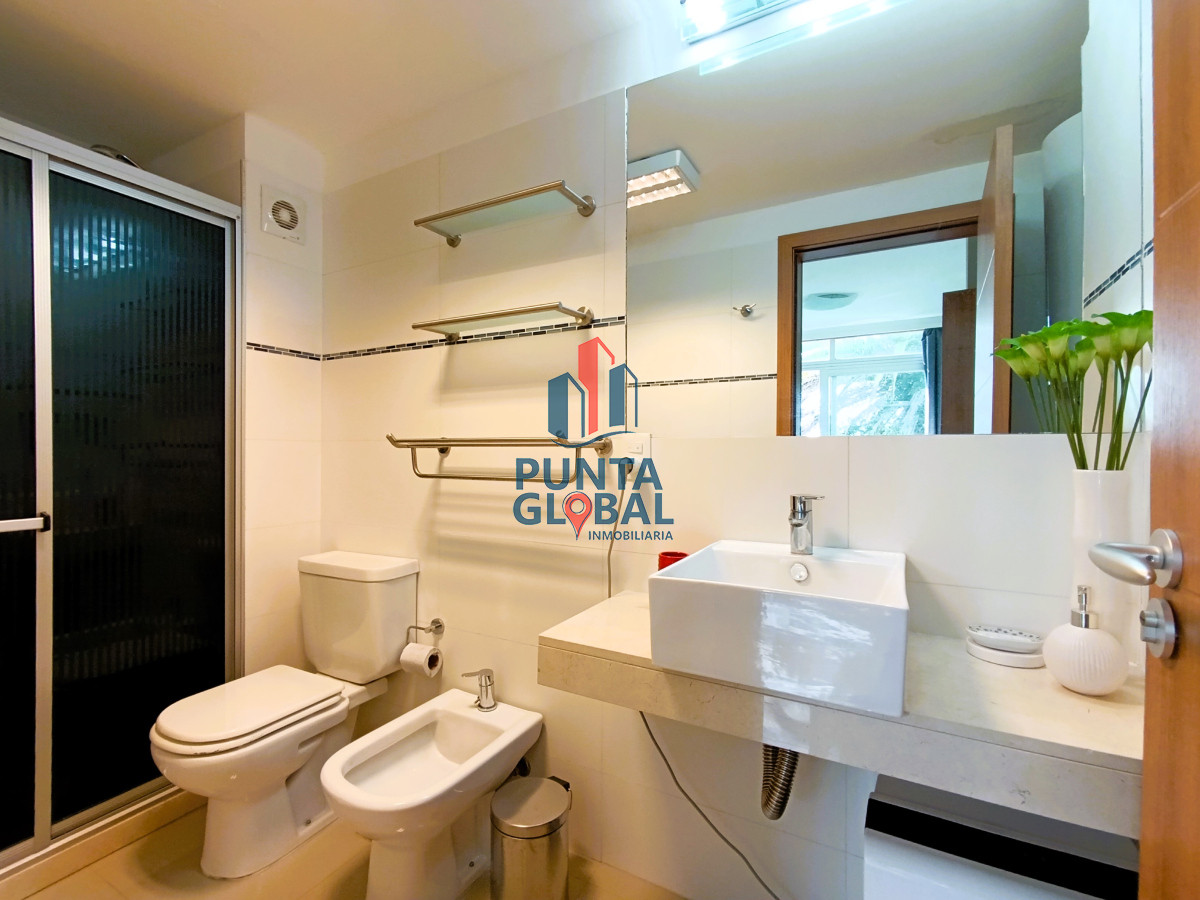 Apartamento ID.262 - Venta apartamento 1 dormitorio con piscina terraza  parrillero garage