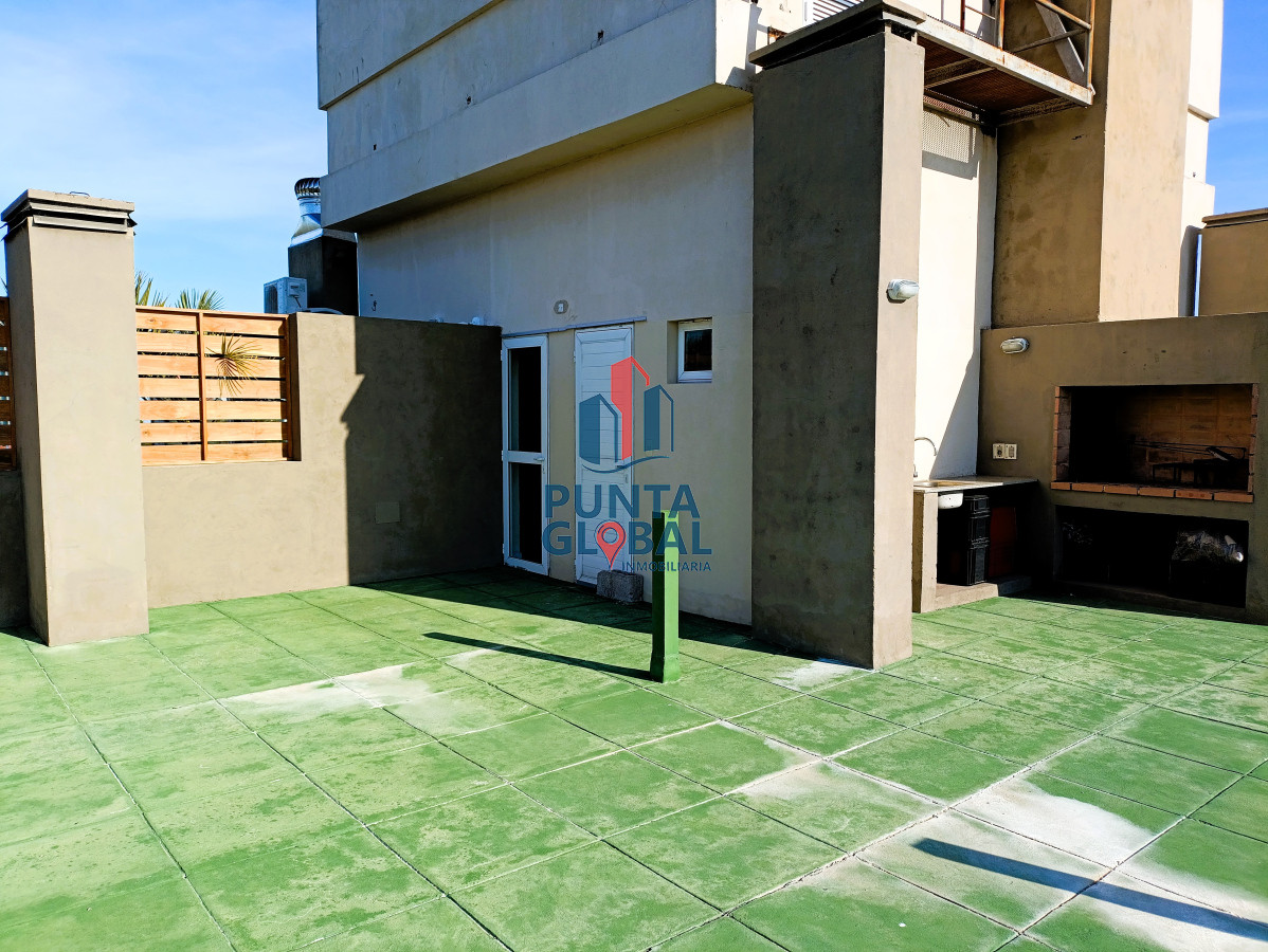 Apartamento ID.262 - Venta apartamento 1 dormitorio con piscina terraza  parrillero garage