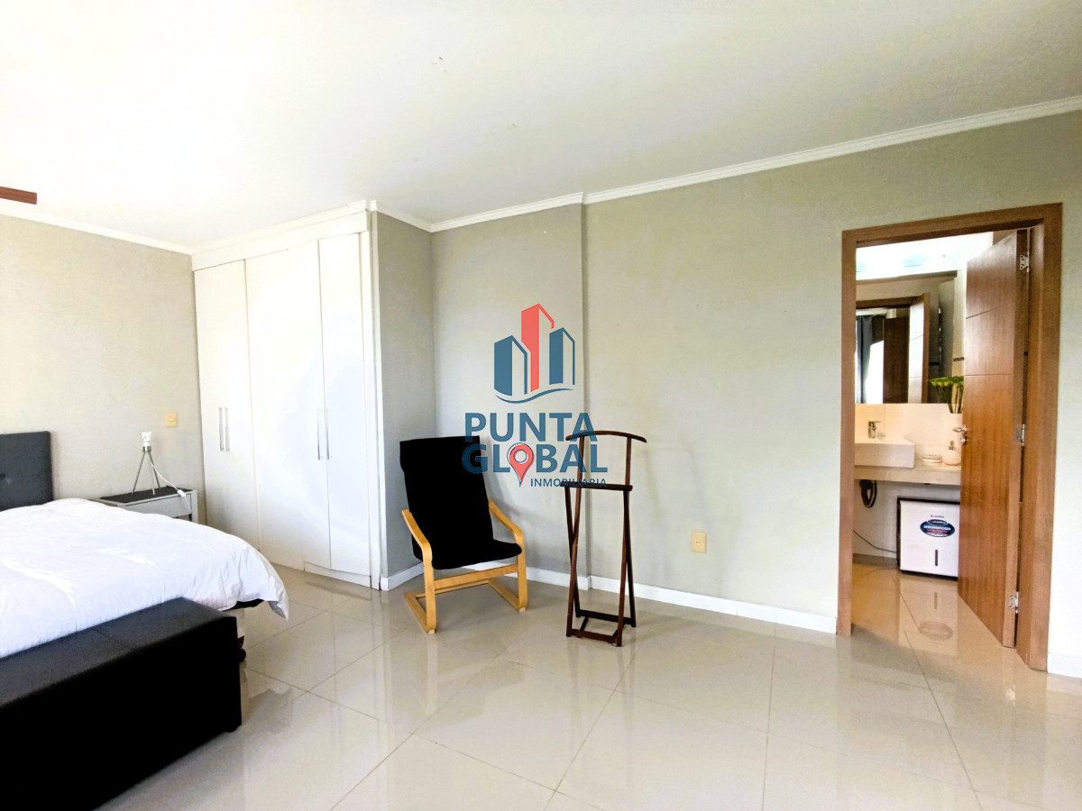 Apartamento ID.262 - Venta apartamento 1 dormitorio con piscina terraza  parrillero garage
