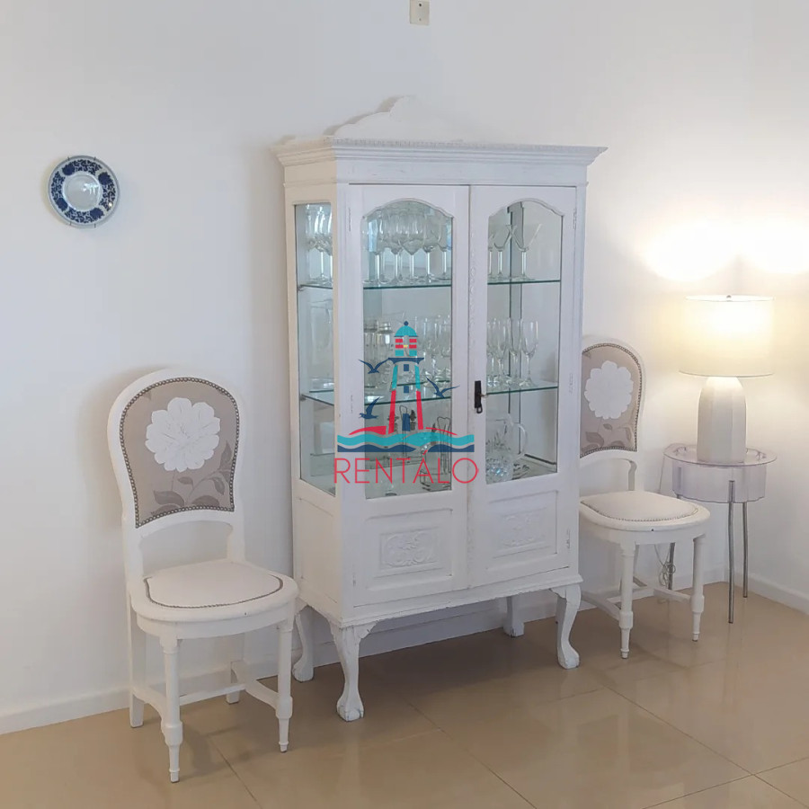 Apartamento ID.28 - Venta Apartamento 3 Dormitorios mas dependencia Punta del Este playa Brava