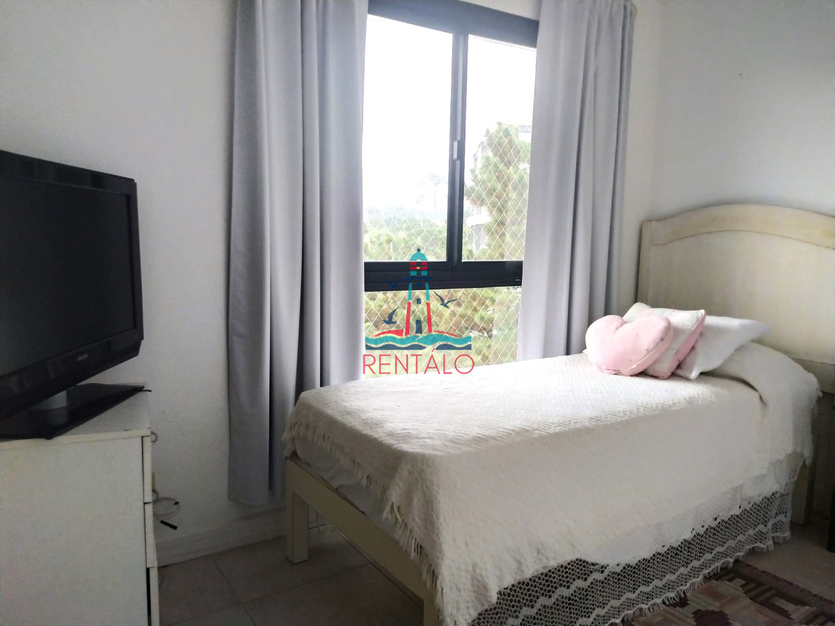 Apartamento ID.27 - Venta Apartamento 3 Dormitorios Punta del este playa Brava