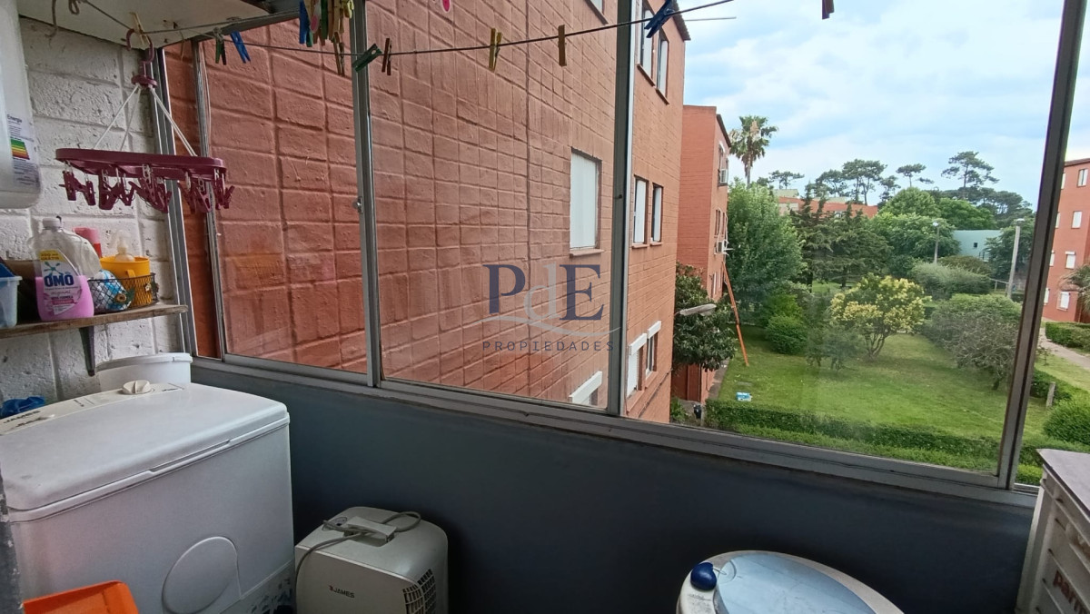 Vendo apartamento B9 4 dormitorios oportunidad - Imagen 4