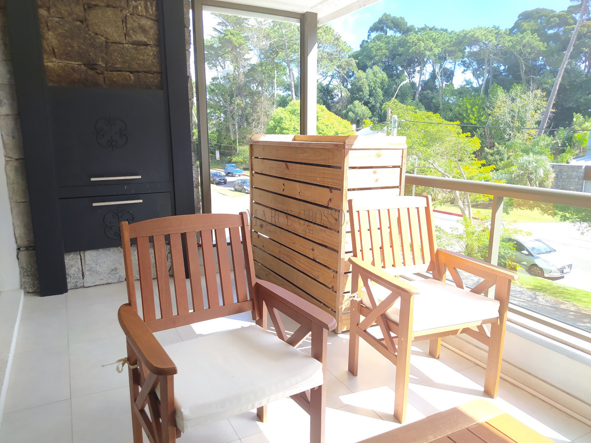 Apartamento ID.35 - Venta Apartamento 2 Dormitorios garaje y servicios Edificio Unique