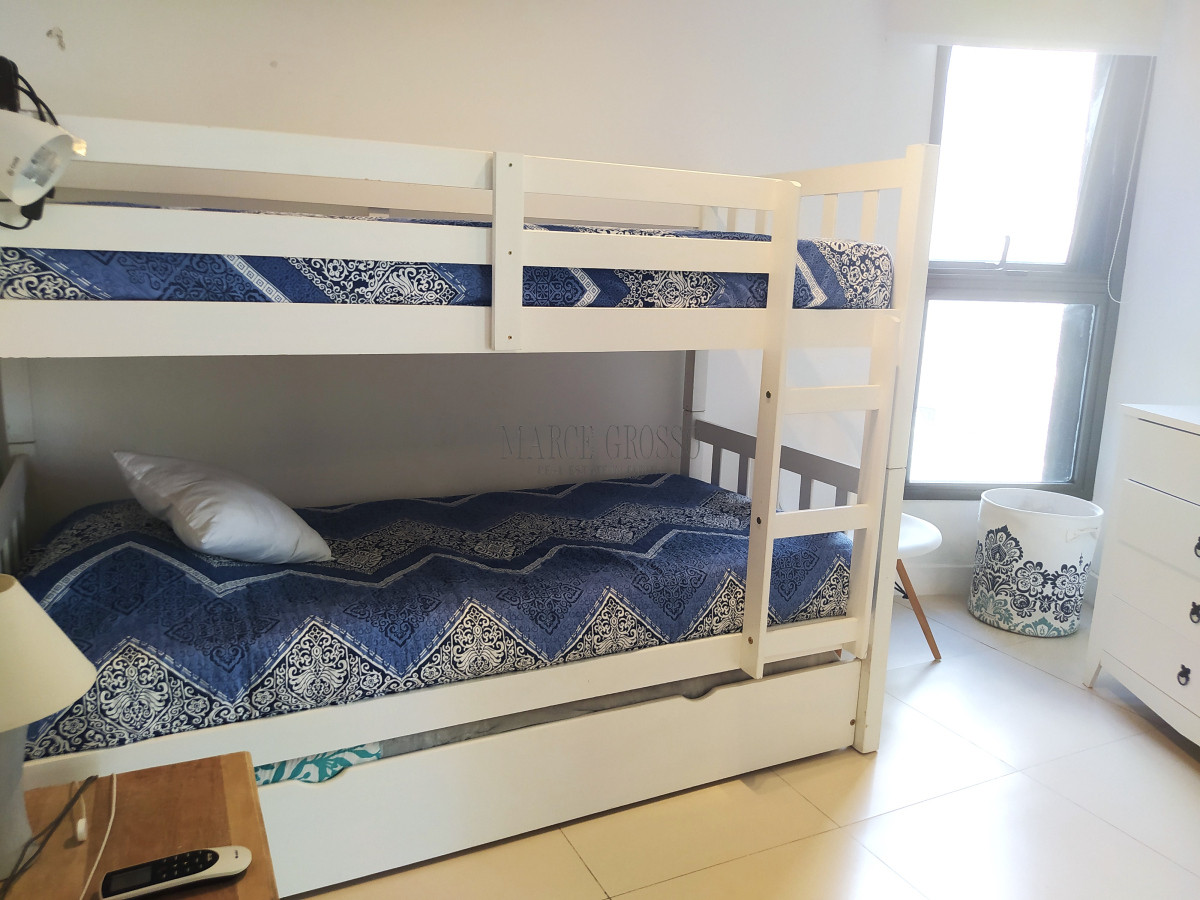 Apartamento ID.35 - Venta Apartamento 2 Dormitorios garaje y servicios Edificio Unique