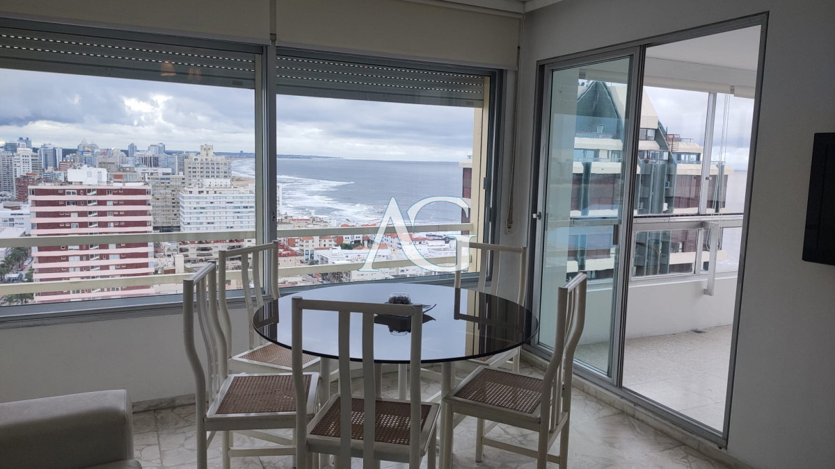 Apartamento ID.39 - Venta 2 dormitorios Peninsula, garage