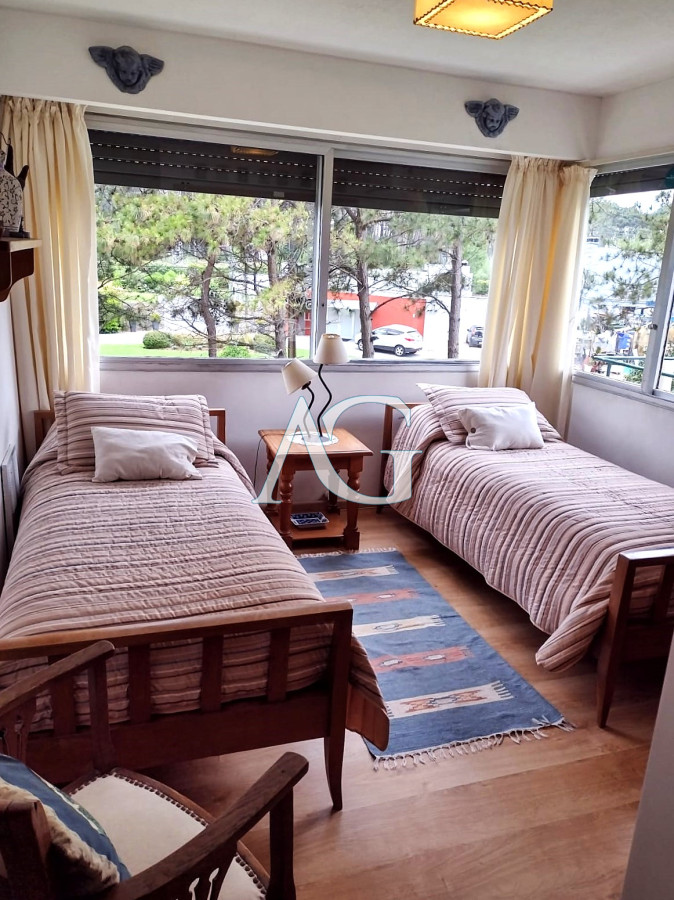 Apartamento ID.133 - Venta apartamento Roosevelt Center 4 dormitorios servicios