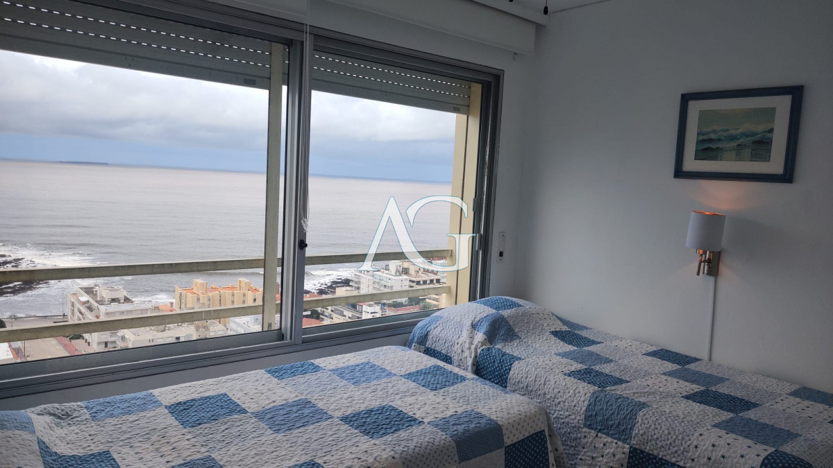 Apartamento ID.39 - Venta 2 dormitorios Peninsula, garage