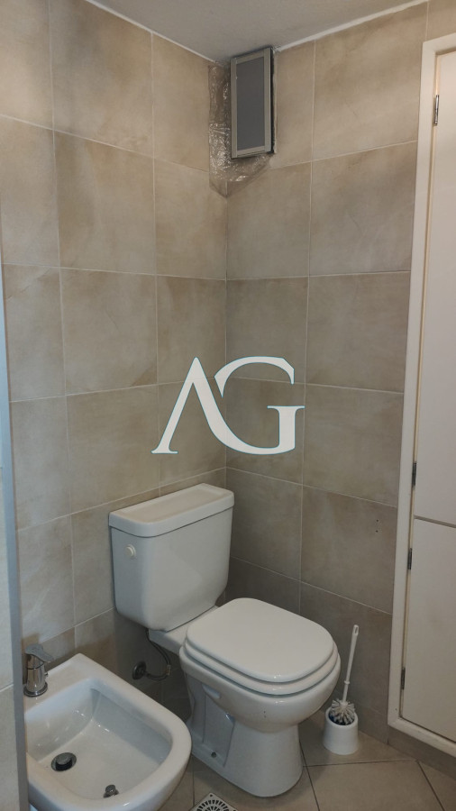 Apartamento ID.39 - Venta 2 dormitorios Peninsula, garage