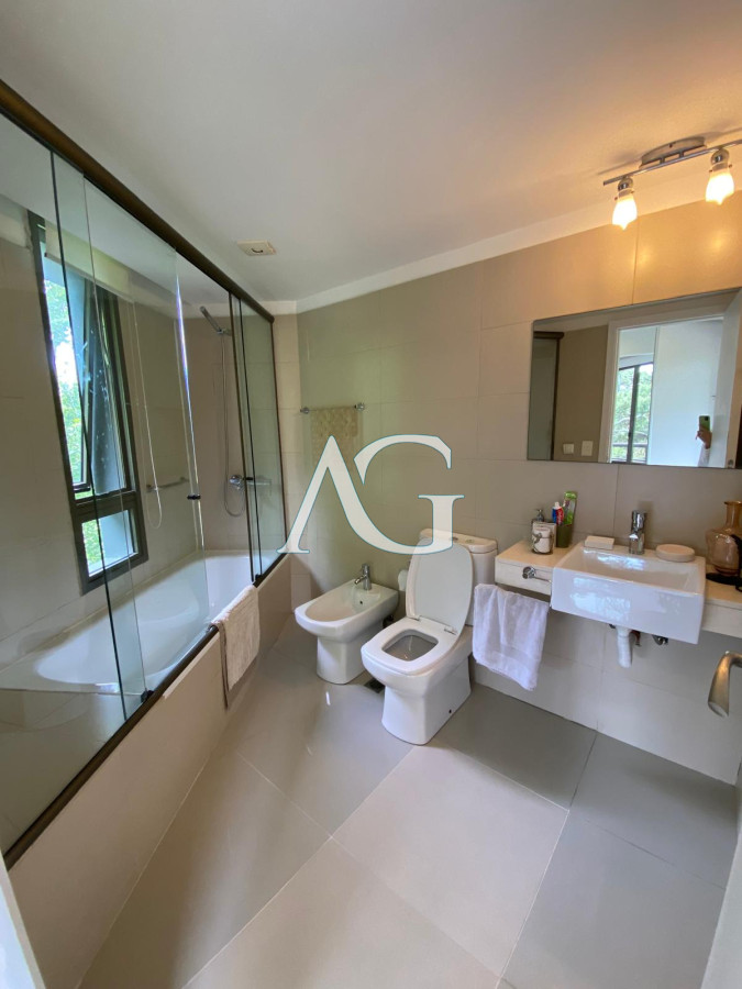 Apartamento ID.90 - Venta 1 dormitorio edificio unique con  servicios piscina garaje