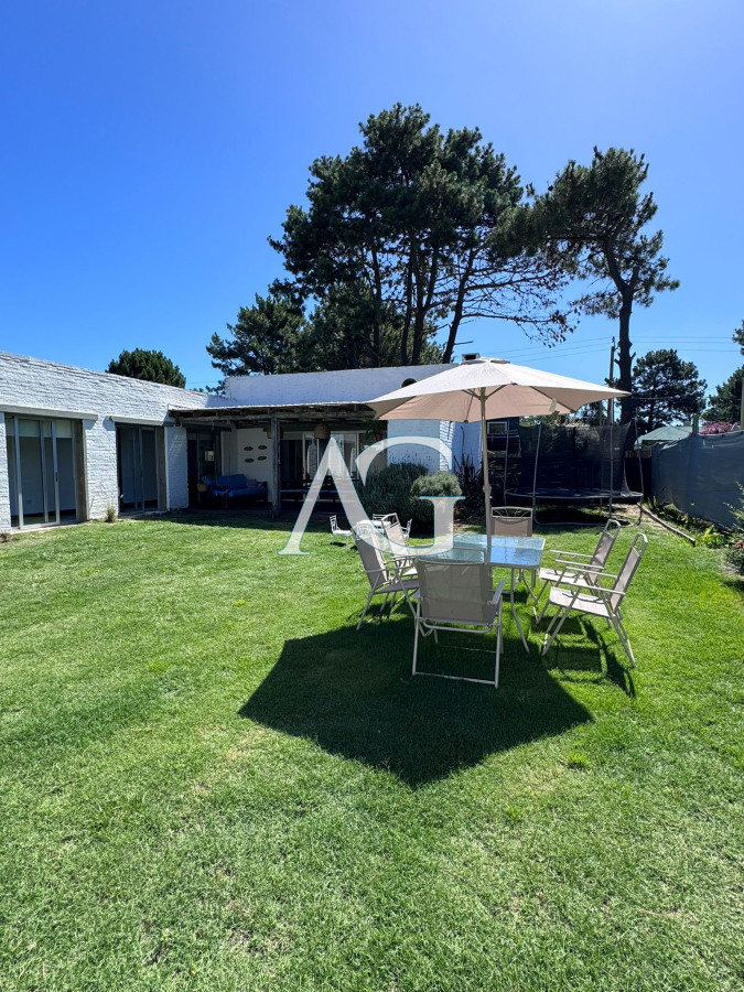 Casa ID.6 - Venta Casa 3 dormitorios La Barra con Piscina