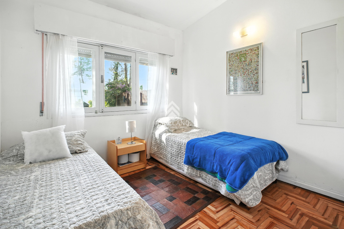 Casa ID.5336 - Casa 4 dorm 5 baños en al mansa, Punta del Este. Ubicación privilegiada