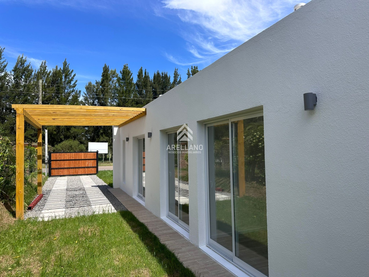 Casa ID.5541 - Venta Casa de 3 dormitorios Ph a estrenar en Jardines de Cordoba