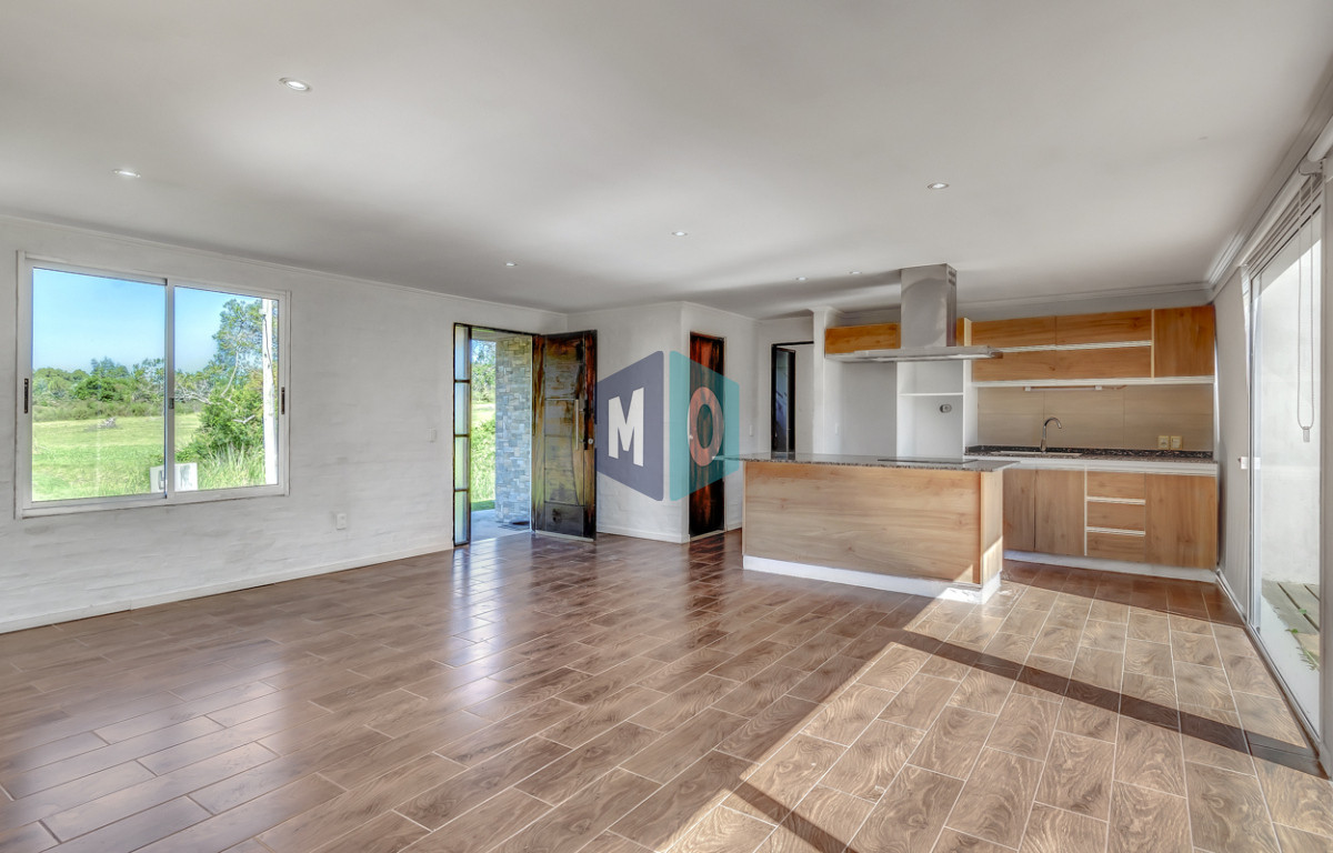 Casa ID.1139 - Venta Casa en barrio privado en Punta Ballena, 3 dormitorios.