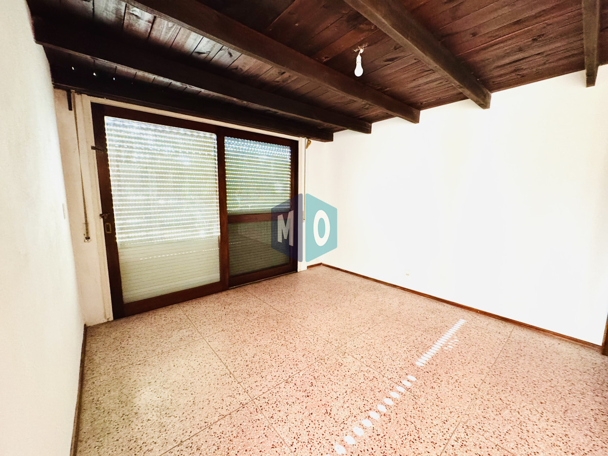 Casa ID.1136 - Venta Casa de 2 dormitorios cerca de playa mansa y servicios. 