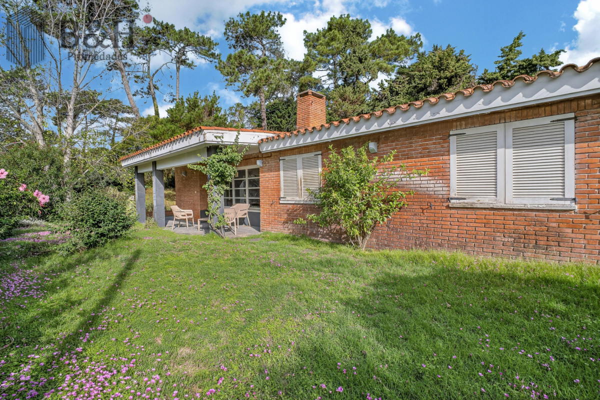 Casa ID.7261 - Casa en venta zona residencial de colegios Cantegril Punta del Este
