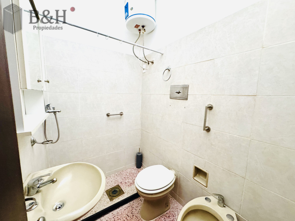 Casa ID.6790 - Venta Casa de 2 dormitorios cerca de playa mansa y servicios. 