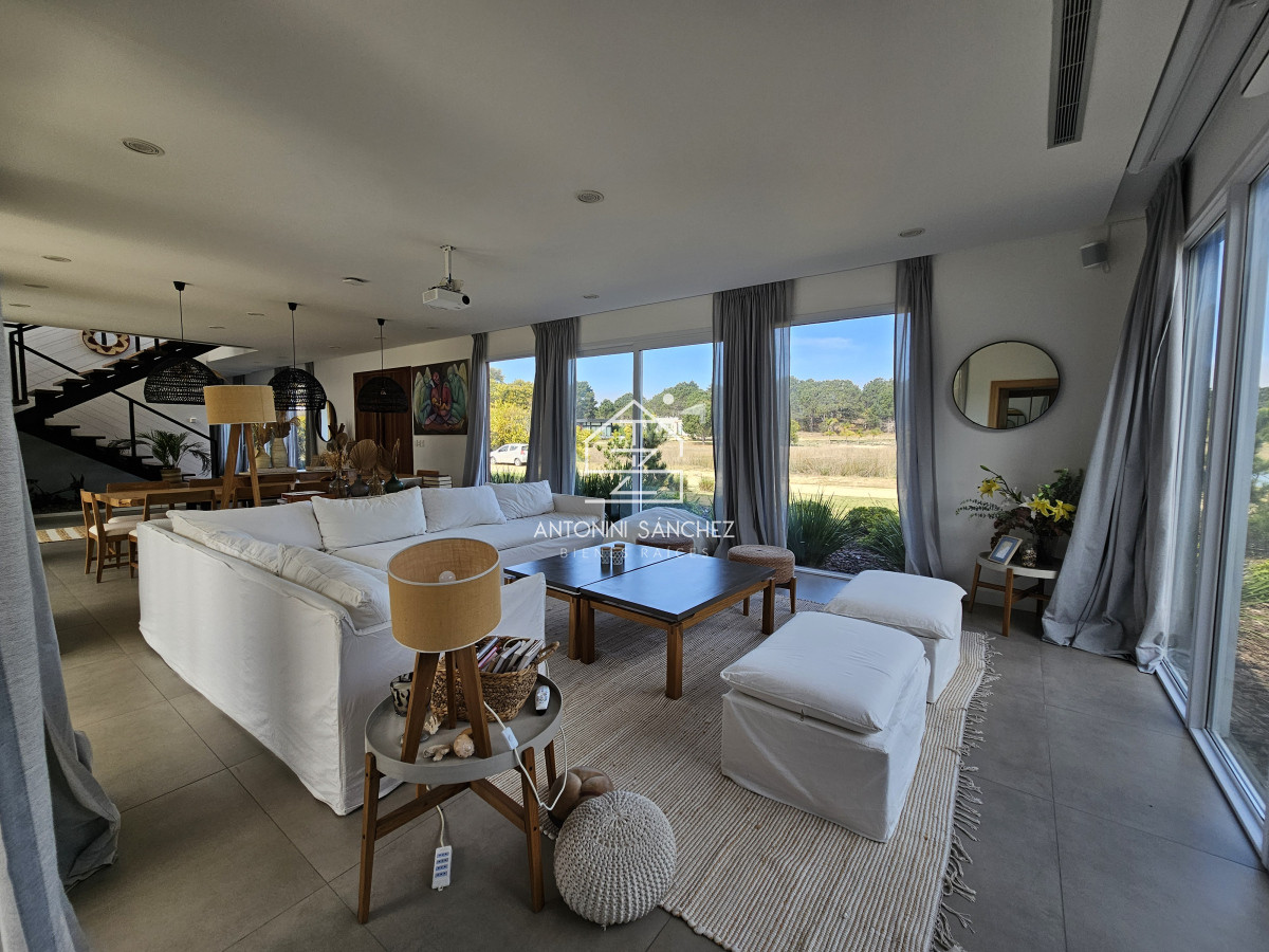 Casa ID.4865 - Increíble casa en Barrio Privado en Jose Ignacio 5 dormitorios