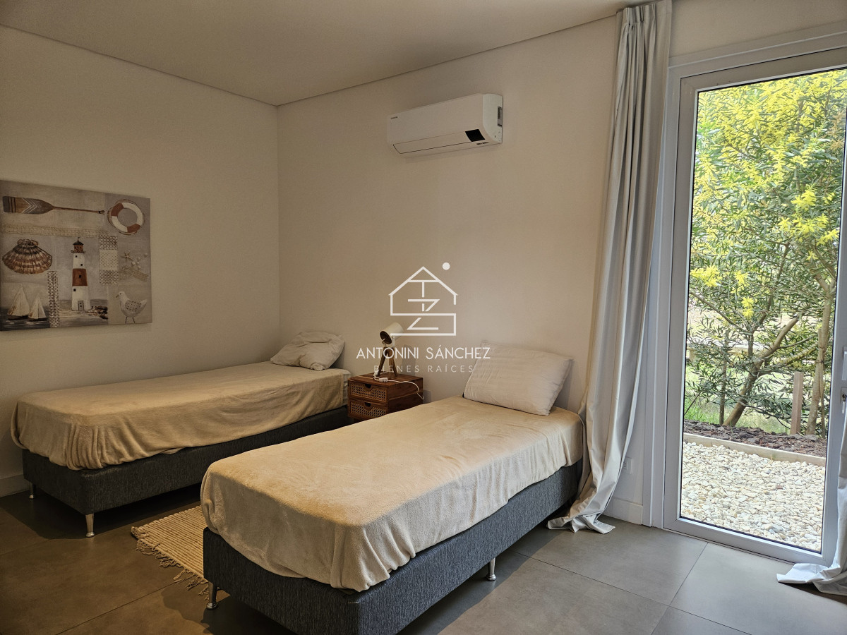 Casa ID.4865 - Increíble casa en Barrio Privado en Jose Ignacio 5 dormitorios