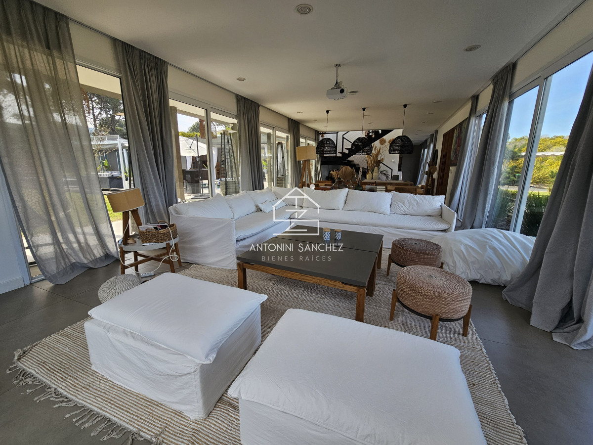 Casa ID.4865 - Increíble casa en Barrio Privado en Jose Ignacio 5 dormitorios