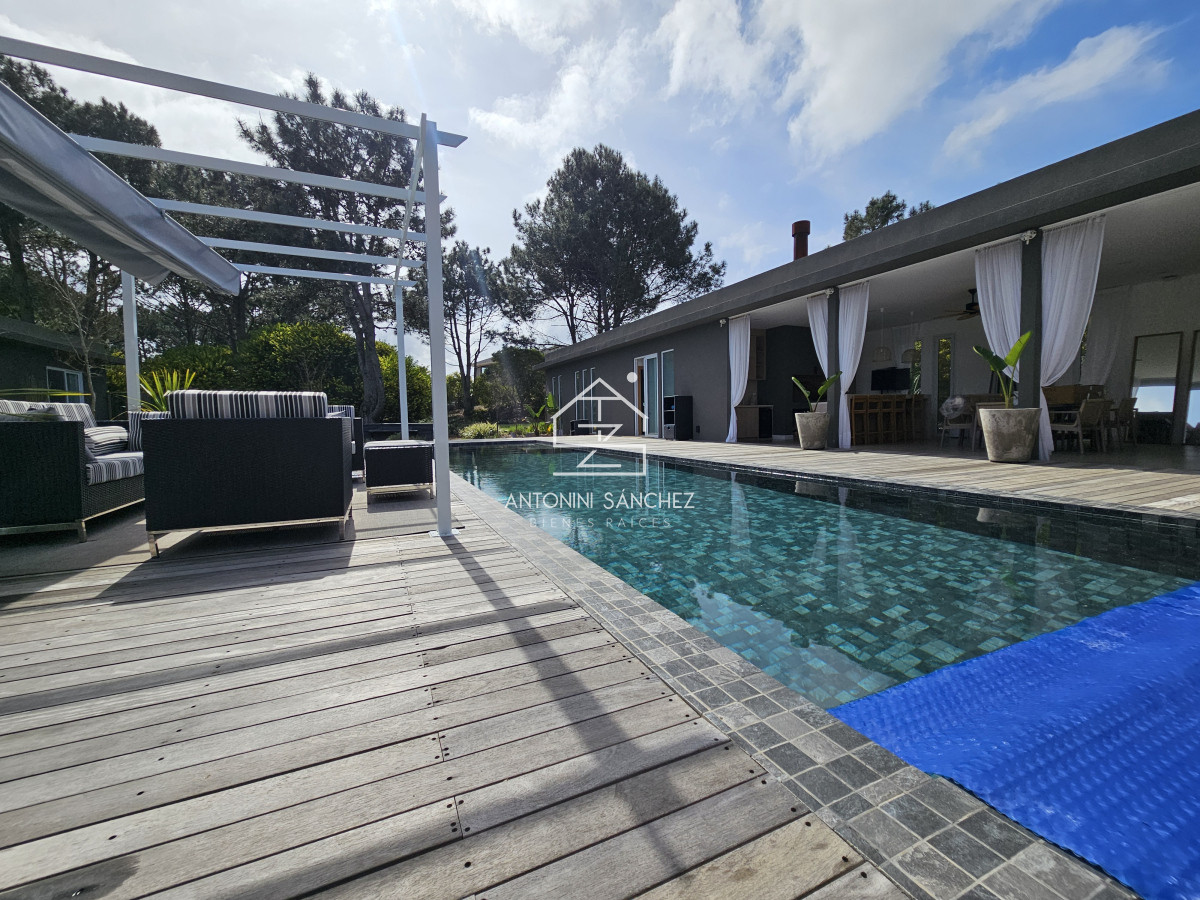 Casa ID.4865 - Increíble casa en Barrio Privado en Jose Ignacio 5 dormitorios