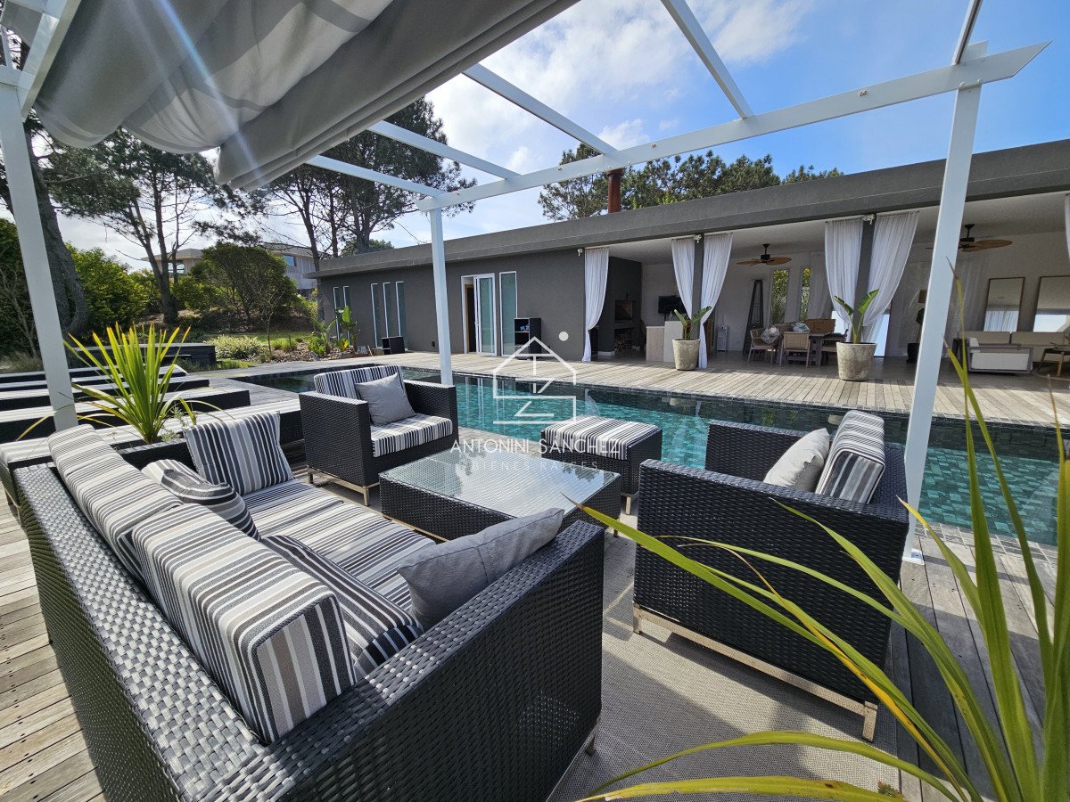Casa ID.4865 - Increíble casa en Barrio Privado en Jose Ignacio 5 dormitorios