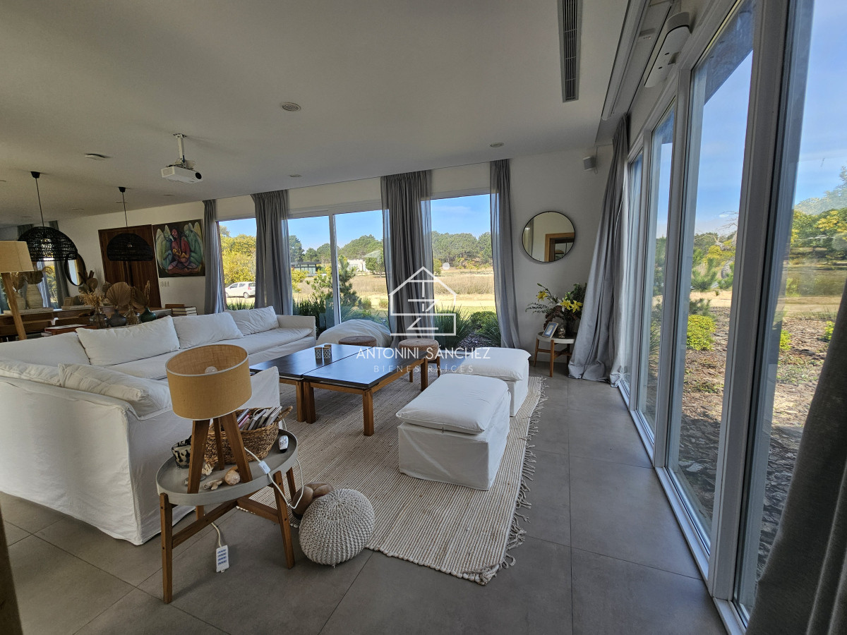 Casa ID.4865 - Increíble casa en Barrio Privado en Jose Ignacio 5 dormitorios
