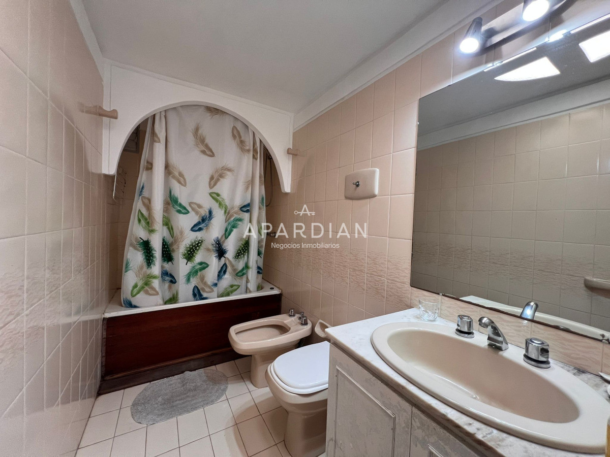 Apartamento ID.21098725 - VENTA APTO DUPLEX DE 2 DORMITORIOS EN PUNTA DEL ESTE