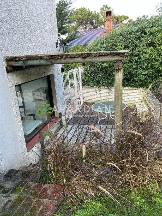 Apartamento ID.21098725 - VENTA APTO DUPLEX DE 2 DORMITORIOS EN PUNTA DEL ESTE