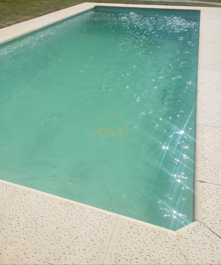 Casa ID.2407 - VENTA DE CASA DE 3 DORMITORIOS, PISCINA, EN MARLY, PUNTA DEL ESTE