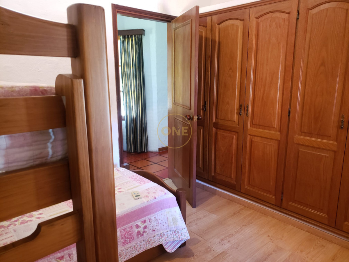 Casa ID.2407 - VENTA DE CASA DE 3 DORMITORIOS, PISCINA, EN MARLY, PUNTA DEL ESTE