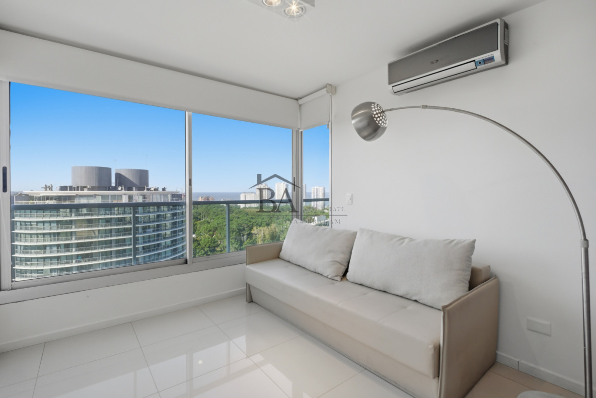 Apartamento ID.21 - Venta Apartamento de 3 dormitorios con vista al mar.