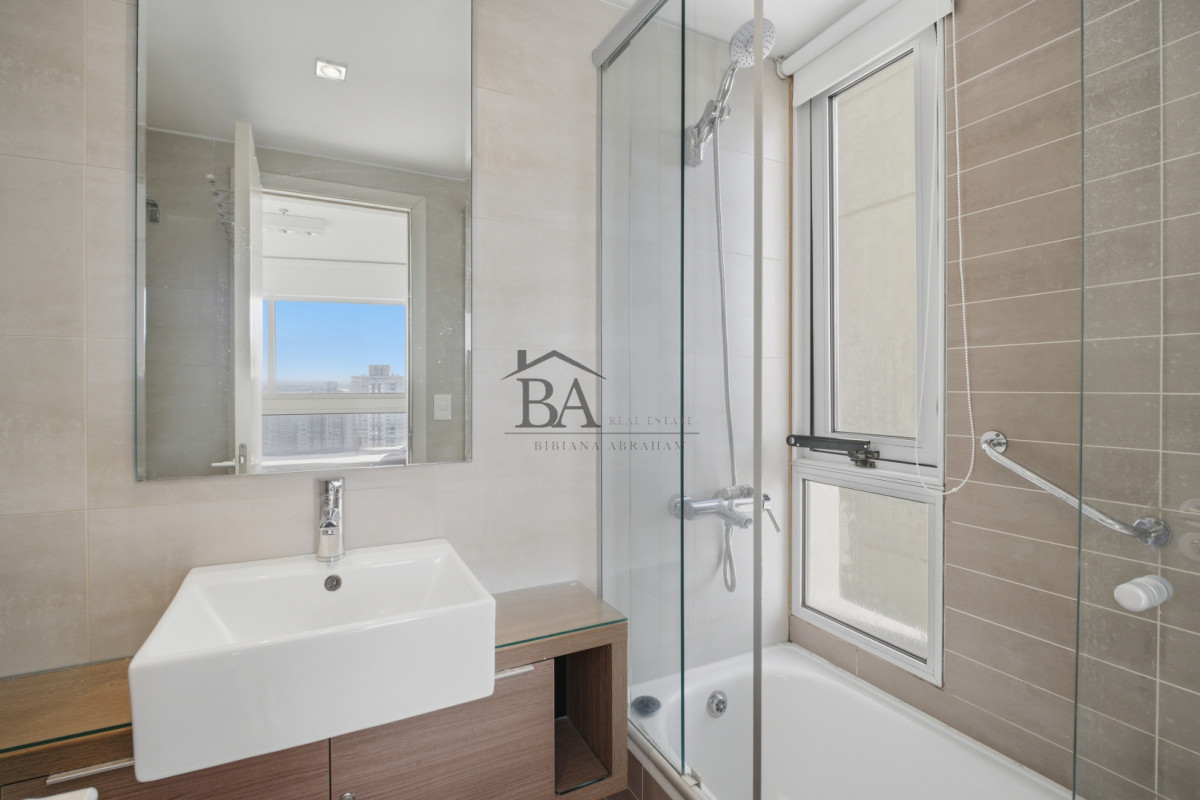 Apartamento ID.21 - Venta Apartamento de 3 dormitorios con vista al mar.