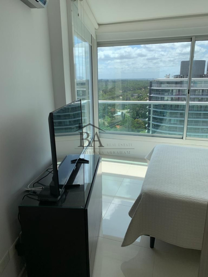 Apartamento ID.21 - Venta Apartamento de 3 dormitorios con vista al mar.