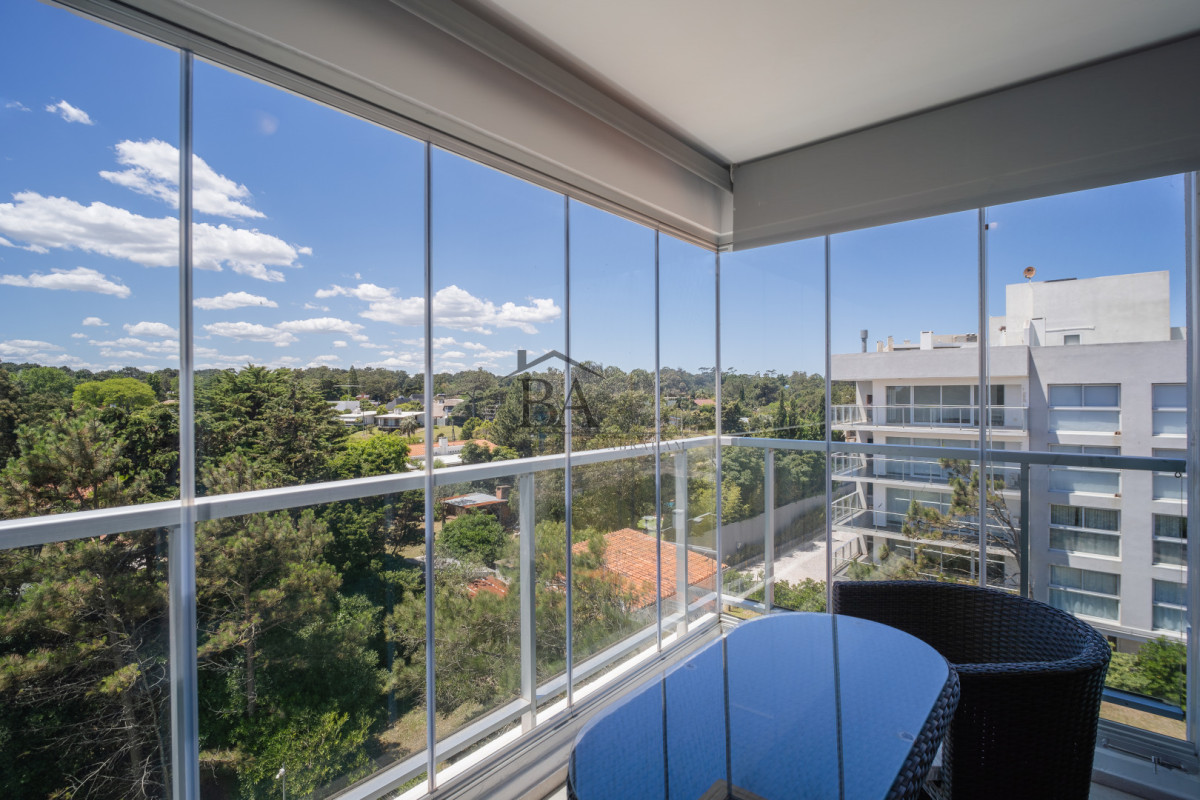 Apartamento ID.25 - Venta Apartamento Penthouse 4 dormitorios, Frente al mar