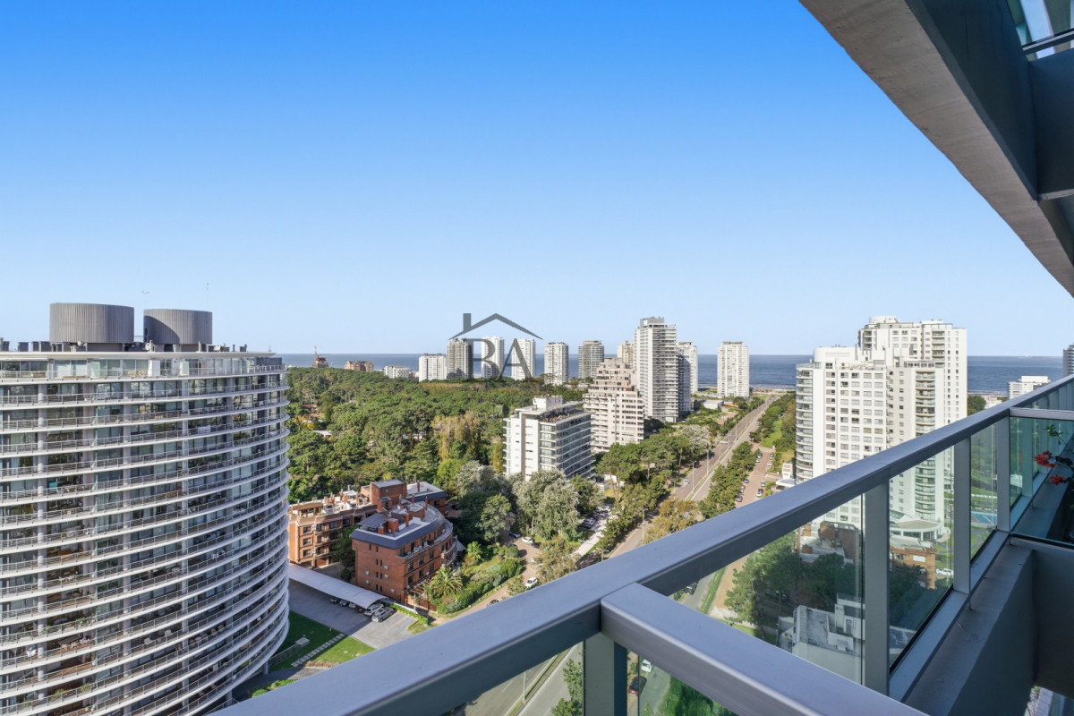 Apartamento ID.21 - Venta Apartamento de 3 dormitorios con vista al mar.