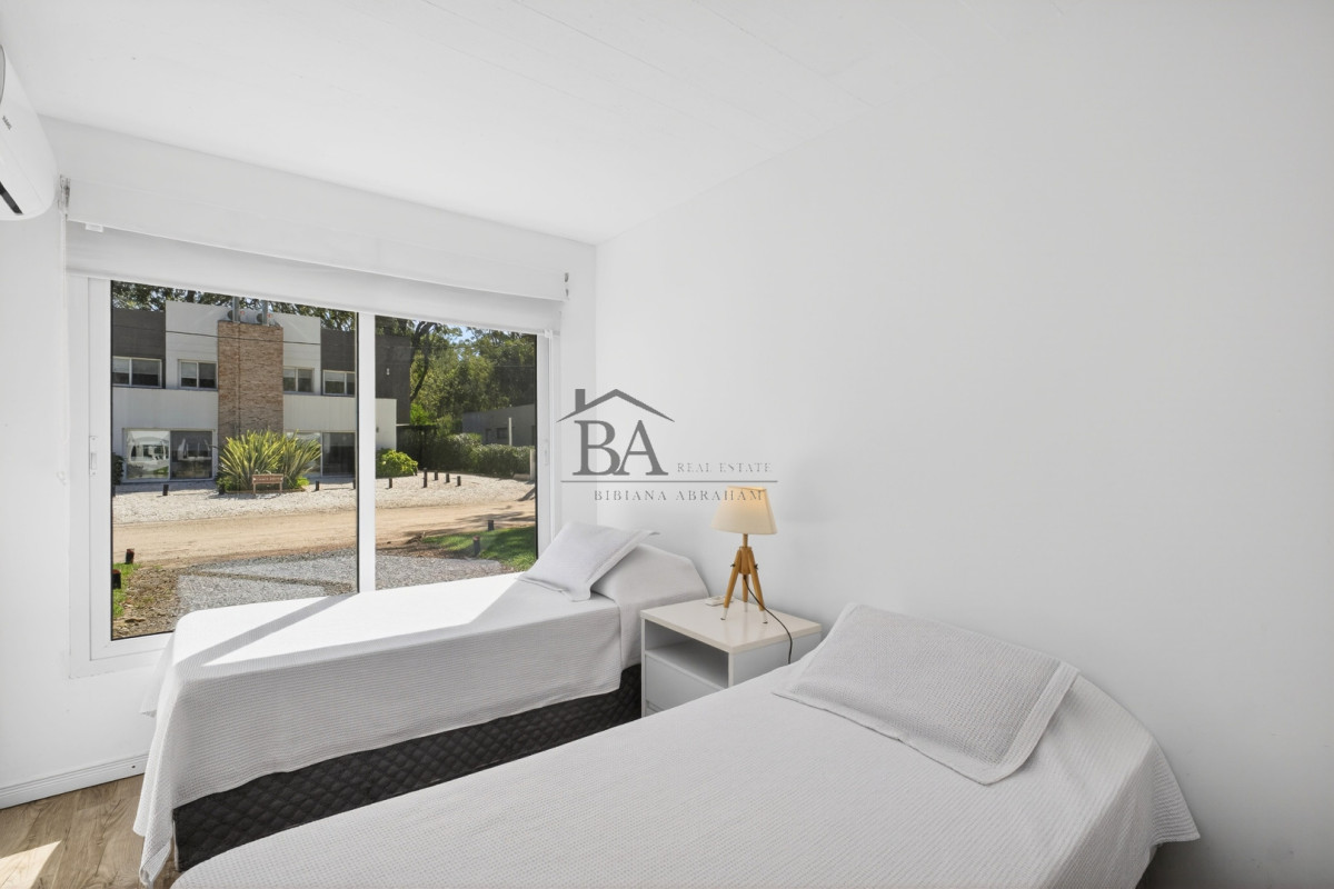Casa ID.167 - Casa en venta Complejo Solanas terreno amplio excelente distribución