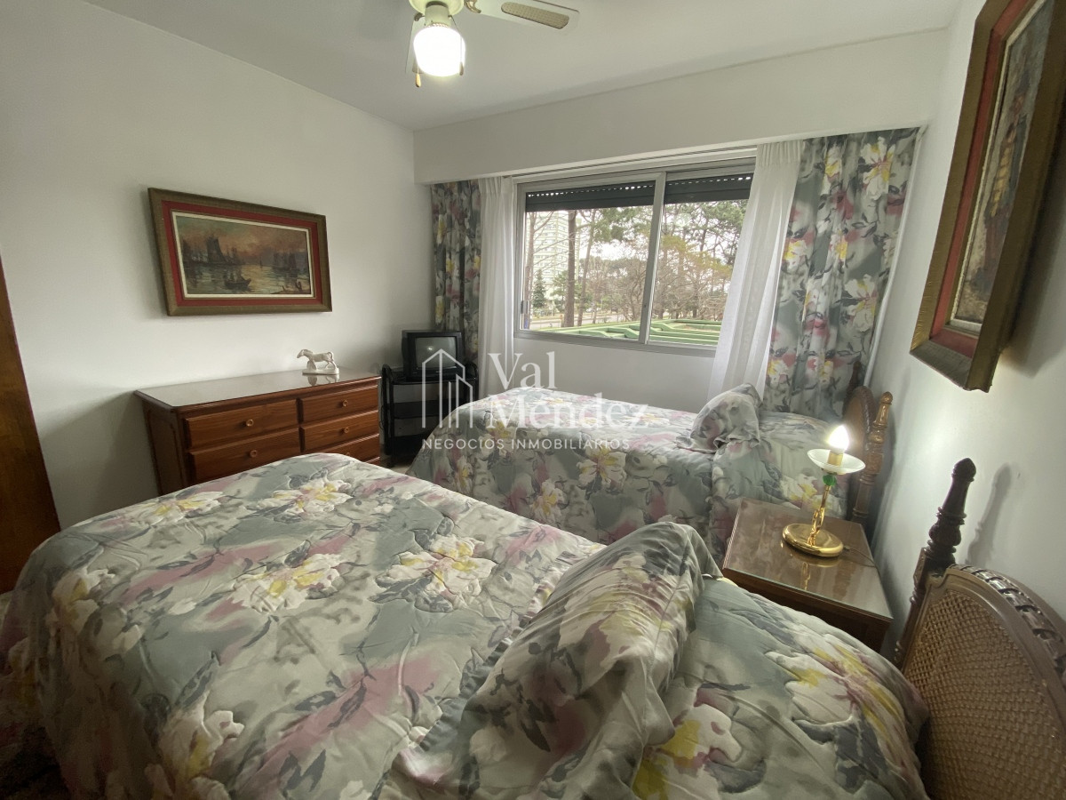 Apartamento ID.3829 - Venta Apartamento 3 dormitorios + dependencia, excelente orientaciÃ³n