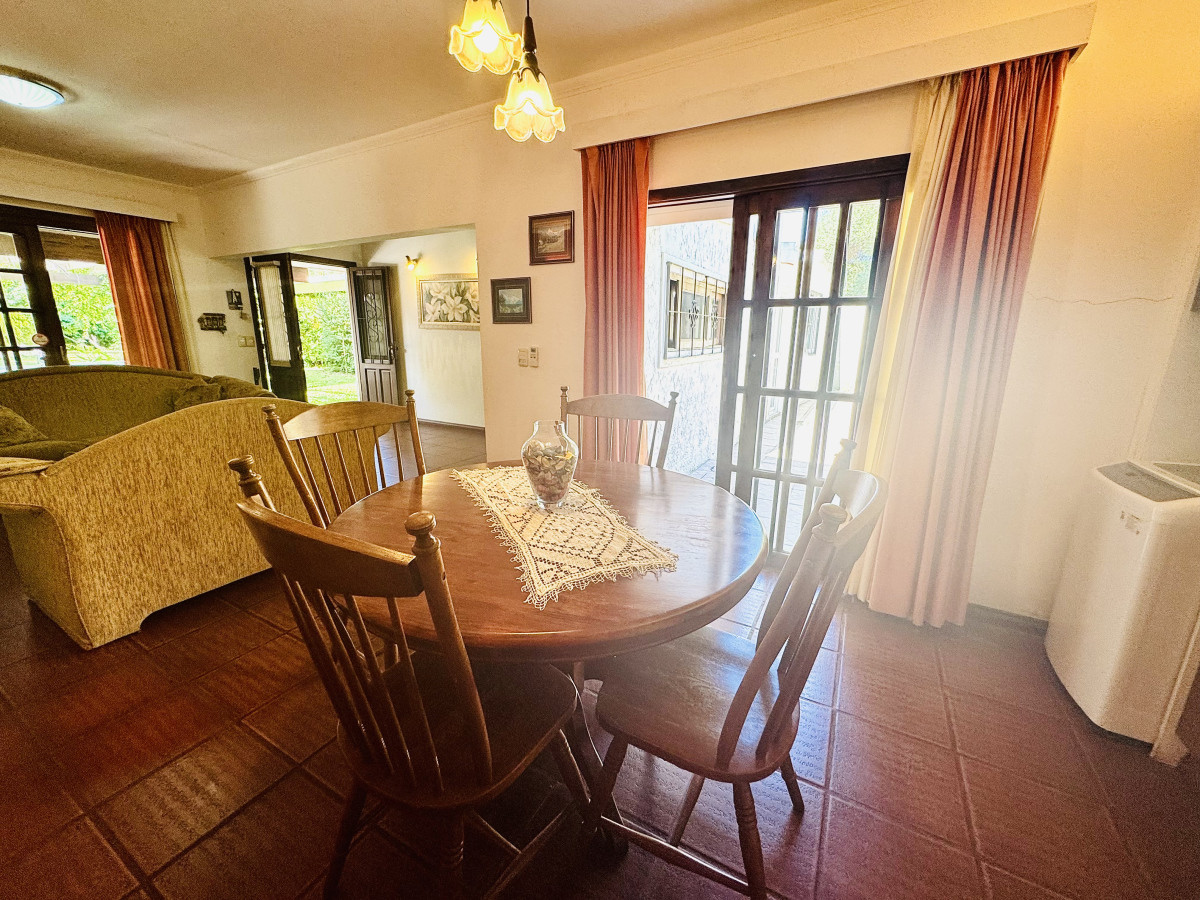 Casa ID.339 - Alquiler anual casa en Pinares.