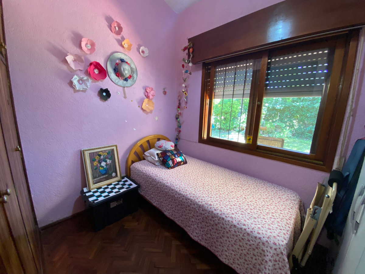 Casa ID.412 - Casa en Alquiler Anual 3 dormitorios+ 1 suite.