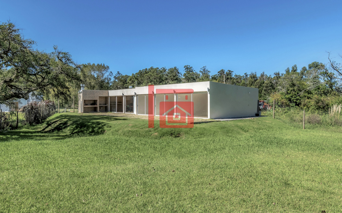 Casa ID.213 - Venta Casa en barrio privado en Punta Ballena, 3 dormitorios.