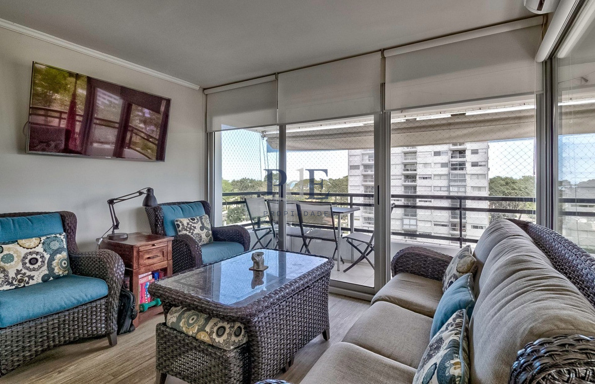 Venta apartamento 3 dormitorios con vista parcial al mar. Punta del Este. - Imagen 21